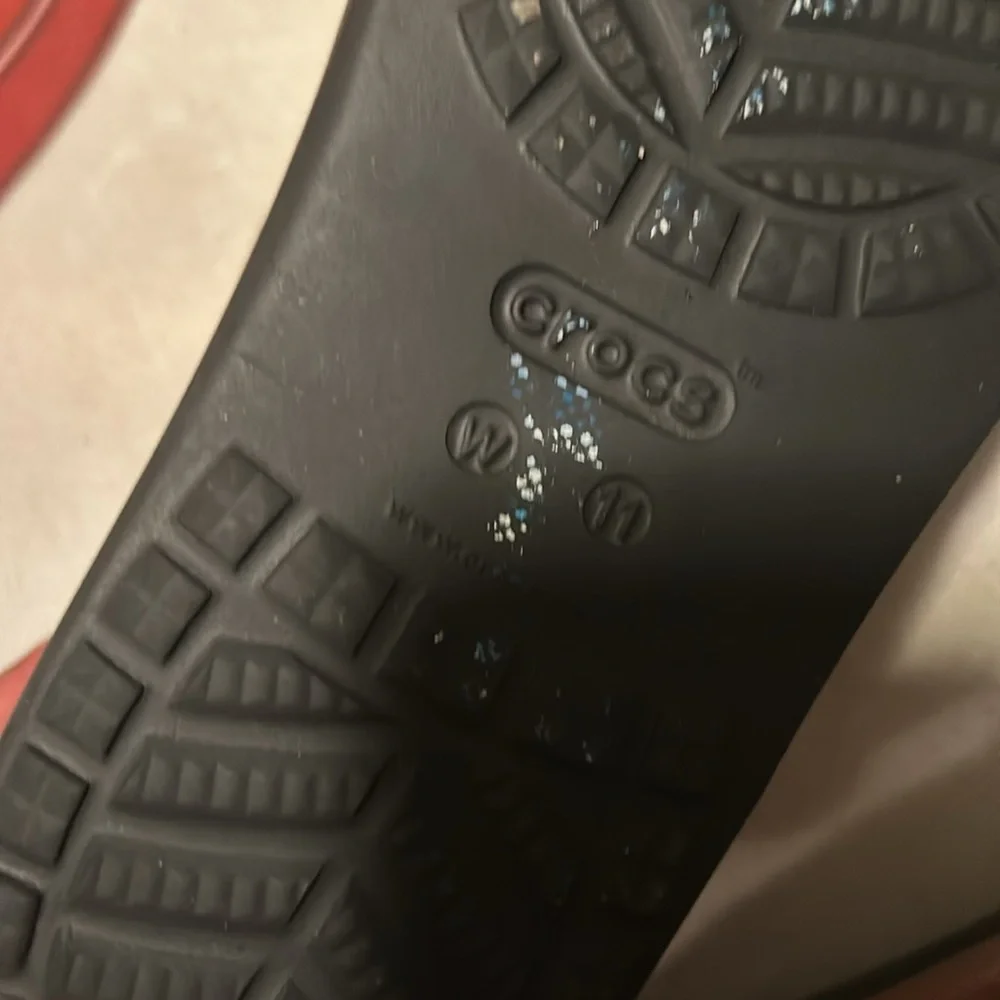 Crocs - Picture 3 of 6